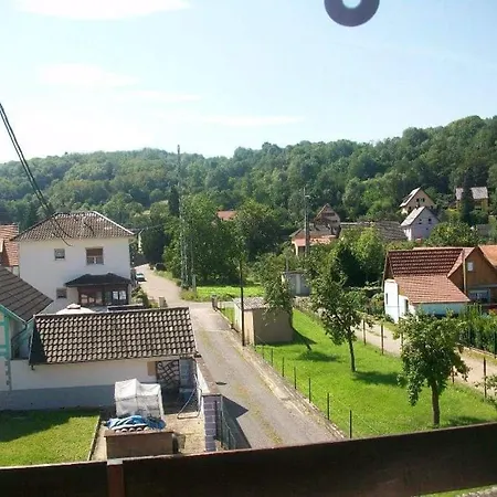 Le Jardin De Hermolsheim. Alsace Tres Spacieux